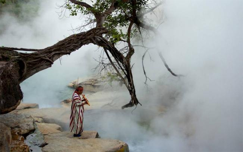 Sie dachten, es wäre bloß eine Legende, doch dann entdeckten sie den Fluss mit kochendem Wasser in Peru