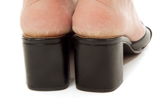 11 Gründe für ständige Fußschmerzen und was Sie dagegen tun können