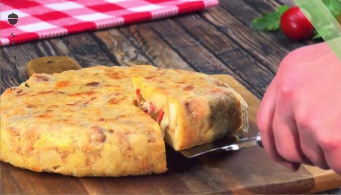 Verknete altes Brot mit Milch und Käse und brate es. Wenn dieses Schätzchen aus der Pfanne kommt, bist du stolzes Elternteil eines Weltrekords.