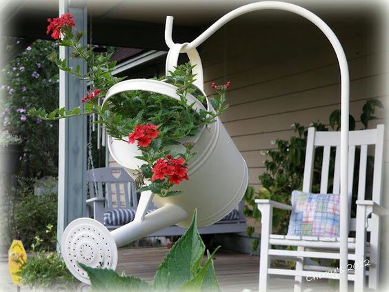 Auf der Suche nach einem trendy Blumentopf für den Garten..? 11 Blumentopf/Gefäß-Ideen!