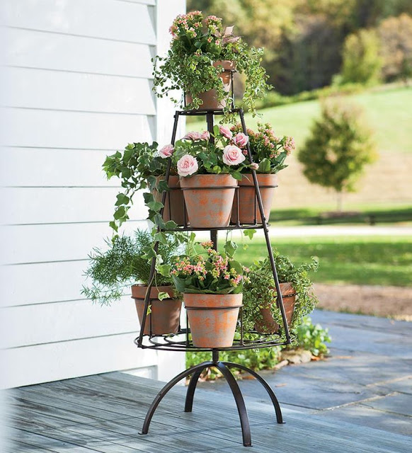 Lassen Sie Ihren Garten in diesem Frühling strahlen mit diesen wunderschönen Ideen für Pflanzkübel! Nummer 6 ist echt cool!