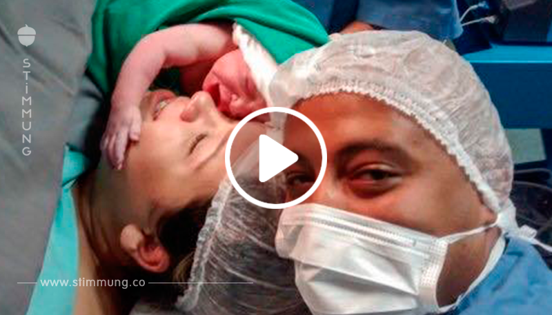 Vater filmt die Geburt seiner Tochter: Die Reaktion des Babys kurz nach seiner Ankunft macht alle sprachlos