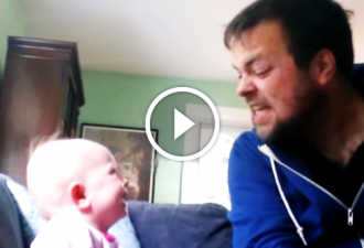 Das Baby wurde mit seinem Onkel alleine gelassen. Als sich die Mutter vom Baby dieses Video ansah, konnte sie ihr Lachen nicht urückhalten!