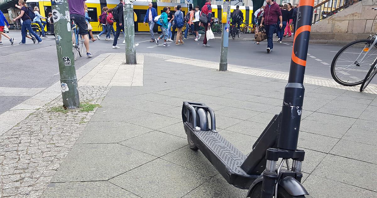Mailand: Erste Großstadt verbietet E-Scooter, nach schwerem Unfall in Fußgängerzone