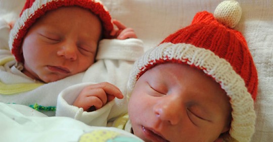 Silvester Zwillinge kommen in unterschiedlichen Jahrzehnten zur Welt