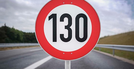 Umfrage: Mehrheit der Deutschen für Tempo 130 auf Autobahnen