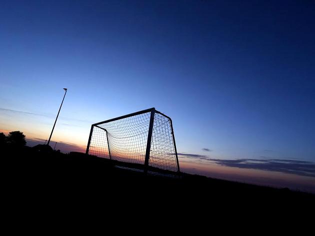 15 Jähriger stirbt nach Kopfballduell bei Fußballspiel
