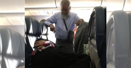 Ein Mann stand während eines 6 Stunden langen Fluges, damit seine Frau schlafen konnte