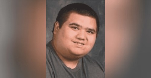 Autistischer Junge (16) stirbt bei Polizeieinsatz – Polizisten sollen 9 Minuten auf ihm gesessen haben, er erstickt