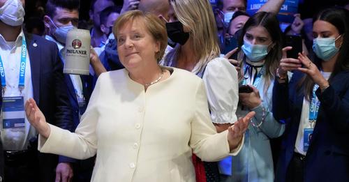 Von Kirche bis Punk: Das sagen die Lieder, die Angela Merkel sich zum Abschied wünscht, über sie aus