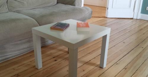 Dieses Tischlein kostet bei IKEA 5,95 Euro. Was man daraus so alles machen kann… Ich bin sehr überrascht!
