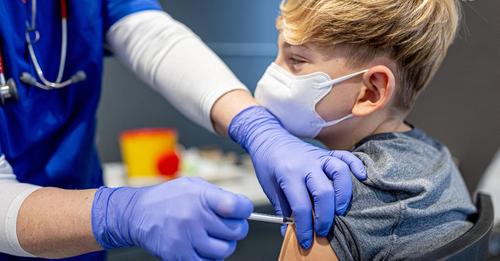 Zahl der Corona-Impfungen sinkt: Deutschland verfehlt Impfquote von 80 Prozent