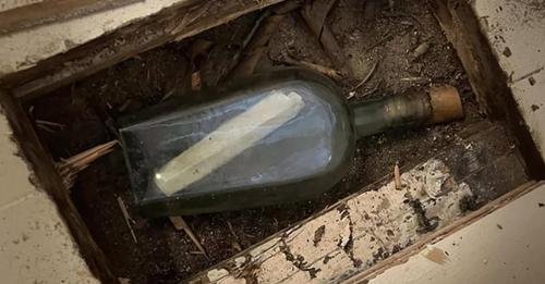 'Das ist unbezahlbar' – 135 Jahre alte Flaschenpost aus viktorianischem Herrenhaus begeistert Historiker