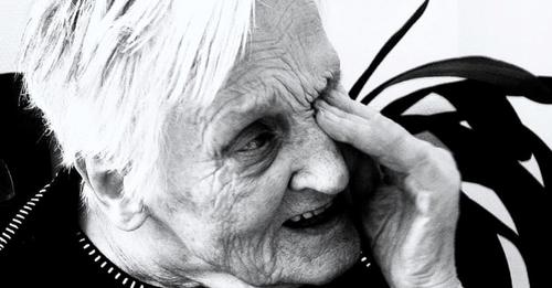 Das stille Leid der in Seniorenheimen 'zurückgelassenen' Alten